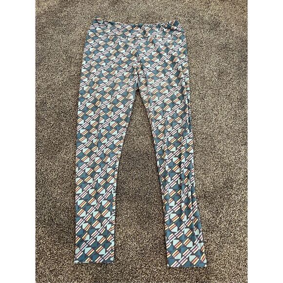 LulaRoe tall and curvy leggings - Picture 1 of 8